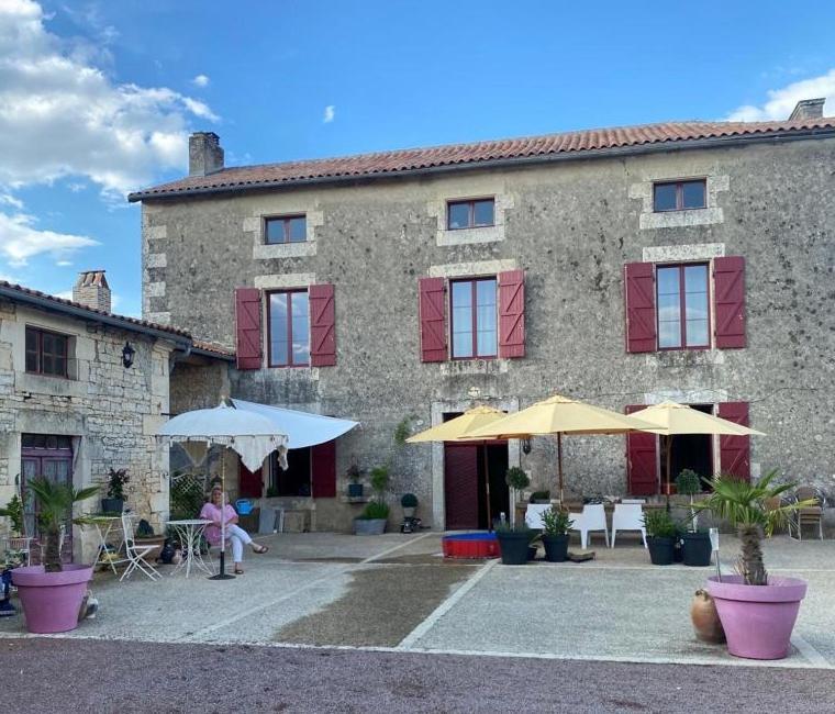 Bed and Breakfast La Tuilerie à Verteuil-sur-Charente Extérieur photo